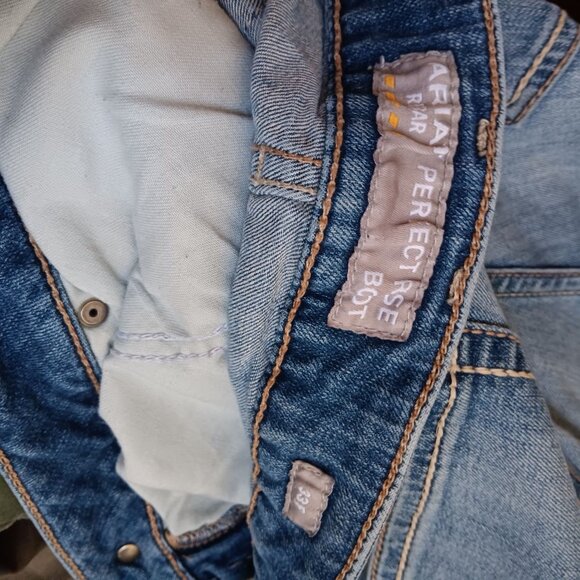 Ariat Women's Jeans 33R Perfect Rise Boot Rebar Distress Fade Bootcut 36x32 - Picture 8 of 9